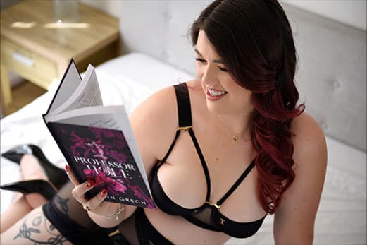 Intimate boudoir session