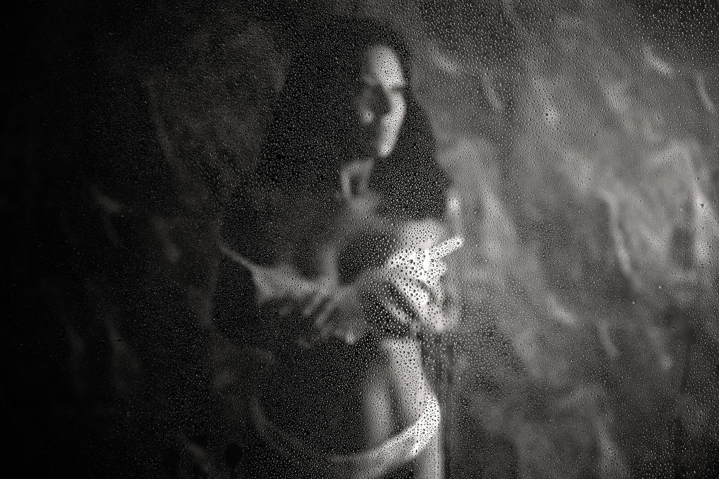 Luxury bathtub boudoir portrait