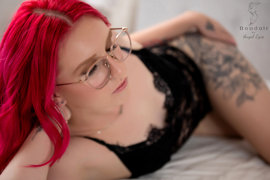 glasses boudoir