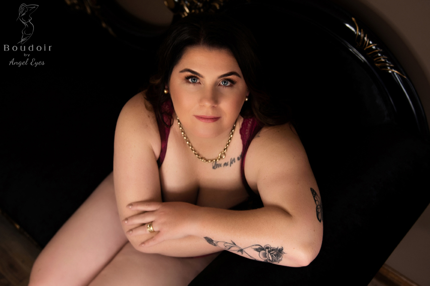 sultry and seductive boudoir eyes